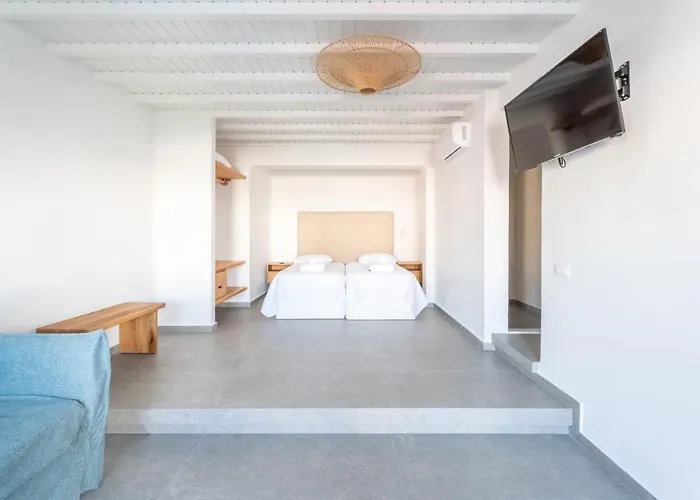 Sea Side Apartments In Ornos Beach
